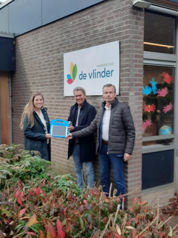 Ipads voor wereldschool De Vlinder